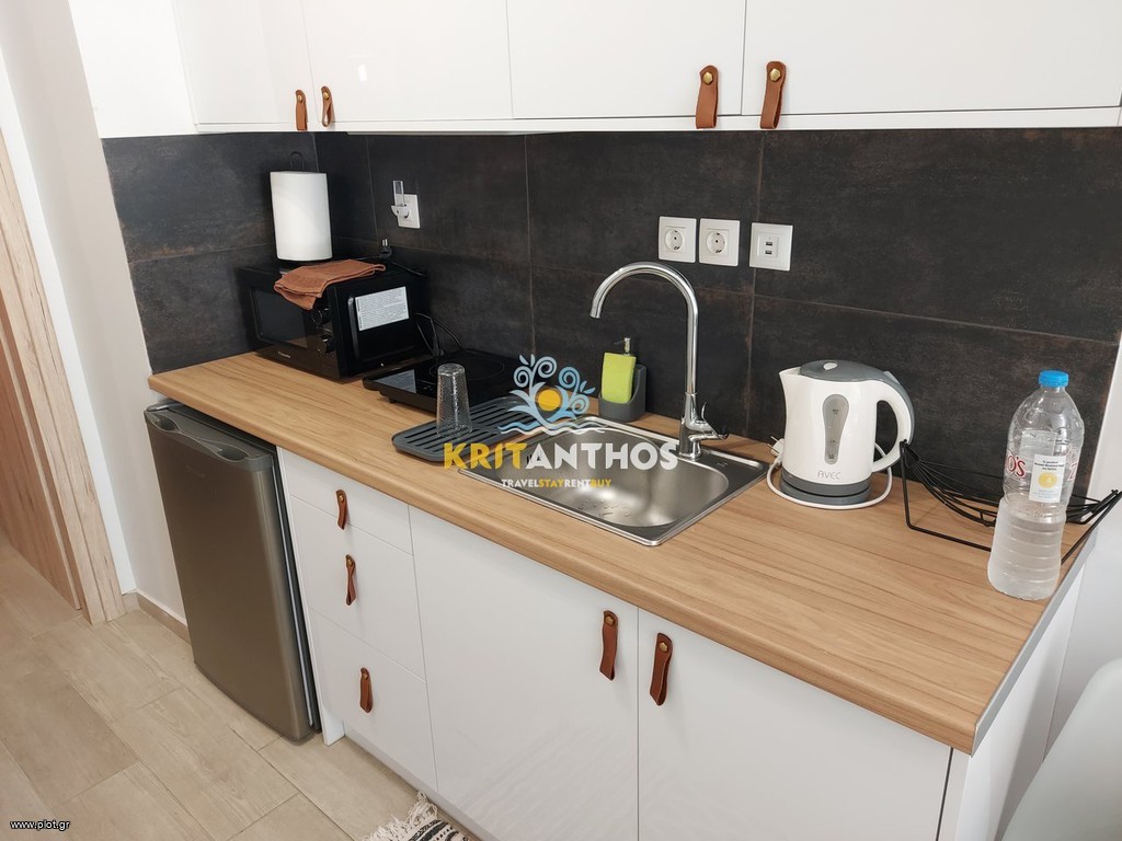 Studio 79 sqm for sale, Rethymno Prefecture, Rethimno