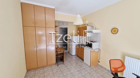 Studio 30sqm for rent-Patra » Marouda