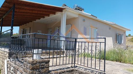 Μονοκατοικία 90τ.μ. για ενοικίαση-Παμβωτίδα
