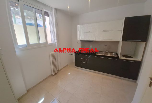 Διαμέρισμα 95 τ.μ. για πώληση, Πειραιάς, Καστέλλα