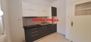 Διαμέρισμα 95 τ.μ. για πώληση, Πειραιάς, Καστέλλα-thumb-1