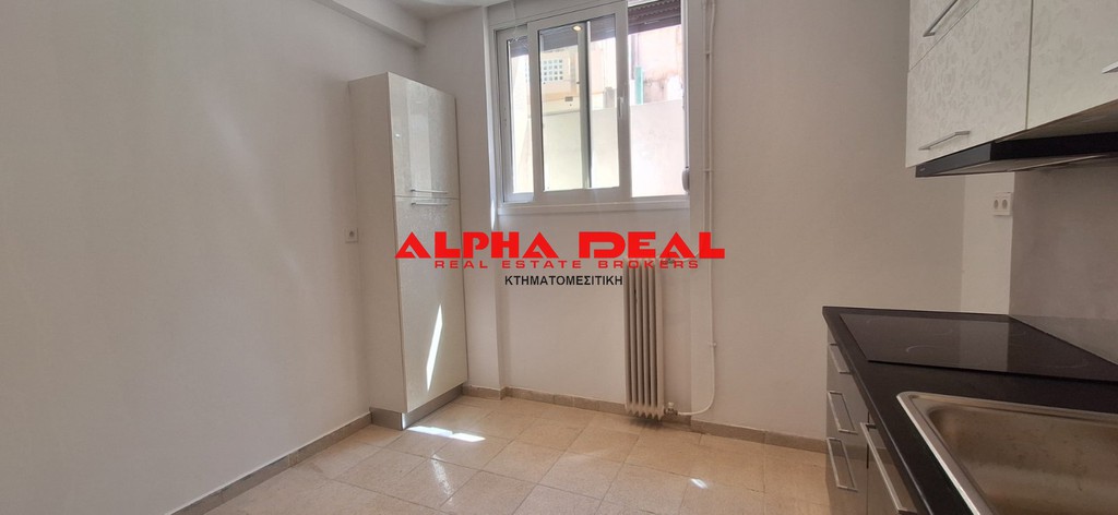 Διαμέρισμα 95 τ.μ. πρός πώληση, Πειραιάς, Καστέλλα