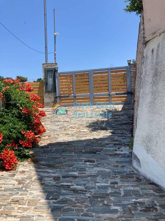 Μεζονέτα 180 τ.μ. προς ενοικίαση, Άνω Καστρίτσι