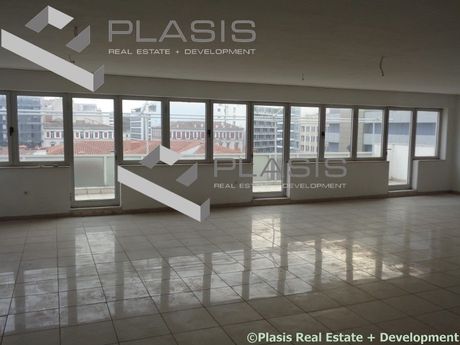 Γραφείο 145τ.μ. για πώληση-Ιστορικό κέντρο