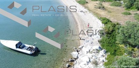 Οικόπεδο 4.680τ.μ. για πώληση-Στύρα