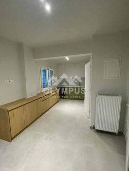 Studio 35sqm for rent-Center
