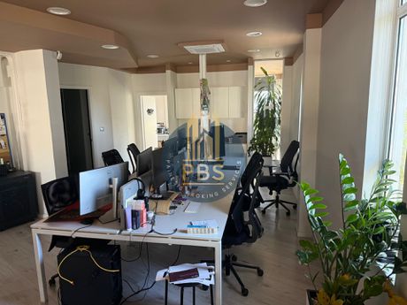 Office 181sqm for rent-Cholargos