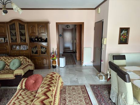 Apartment 145 sqm for rent