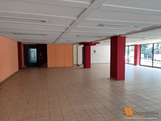 Κατάστημα 780 τ.μ. για πώληση