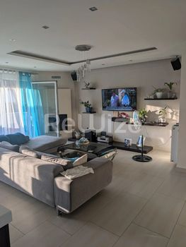 Maisonette 430sqm for sale-Polichni » Meteora
