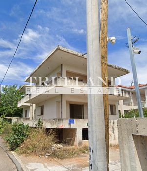 Συγκρότημα διαμερισμάτων 320 τ.μ. για πώληση
