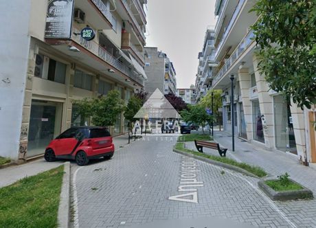 Store 78sqm for sale-Serres » Center