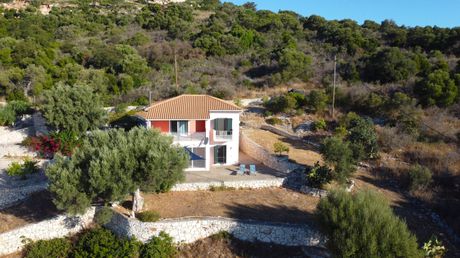Detached home 140 sqm for sale