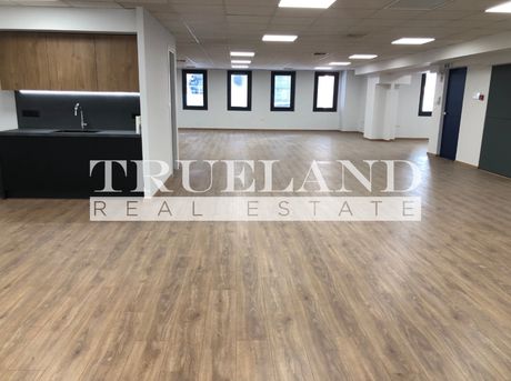 Office 210sqm for rent-Ampelokipoi - Pentagon