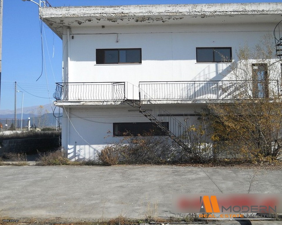 Κατάστημα 610 τ.μ. πρός πώληση, Ν. Ιωαννίνων, Ανατολή