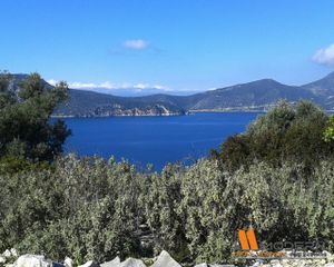 Αγροτεμάχια 37.000 τ.μ. για πώληση, Ν. Λευκάδας, Καστός-thumb-1