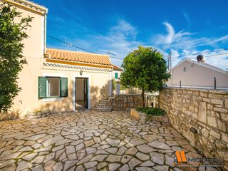 Μεζονέτα 126 τ.μ. για πώληση, Ν. Κέρκυρας, Παξοί-thumb-2