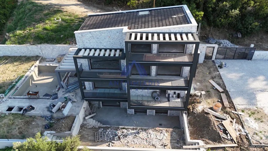 Βίλλα 280 τ.μ. προς πώληση, Καλογερικό Παλλήνης