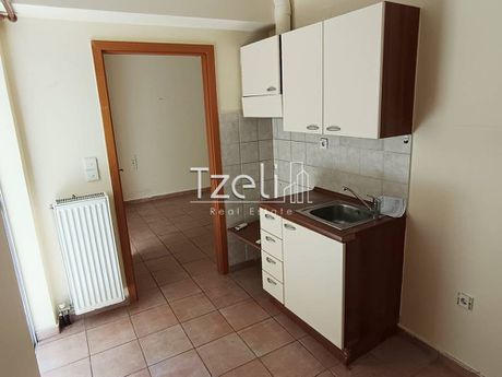 Studio 35sqm for rent-Patra » Agia Sofia
