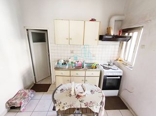 Κτίριο 170 τ.μ. πρός πώληση, Αχαΐα, Πάτρα-thumb-1