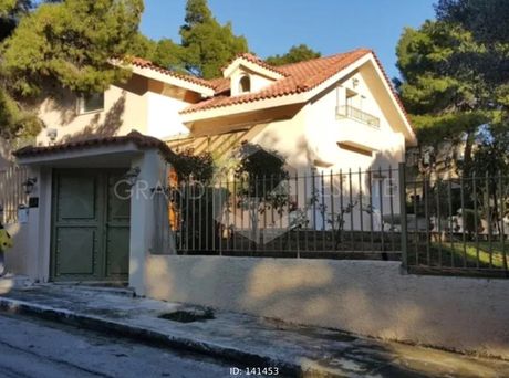 Βίλλα 340τ.μ. για πώληση-Αχαρνές » Βαρυμπόμπη