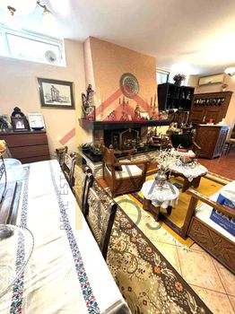 Μονοκατοικία 355 τ.μ. για πώληση