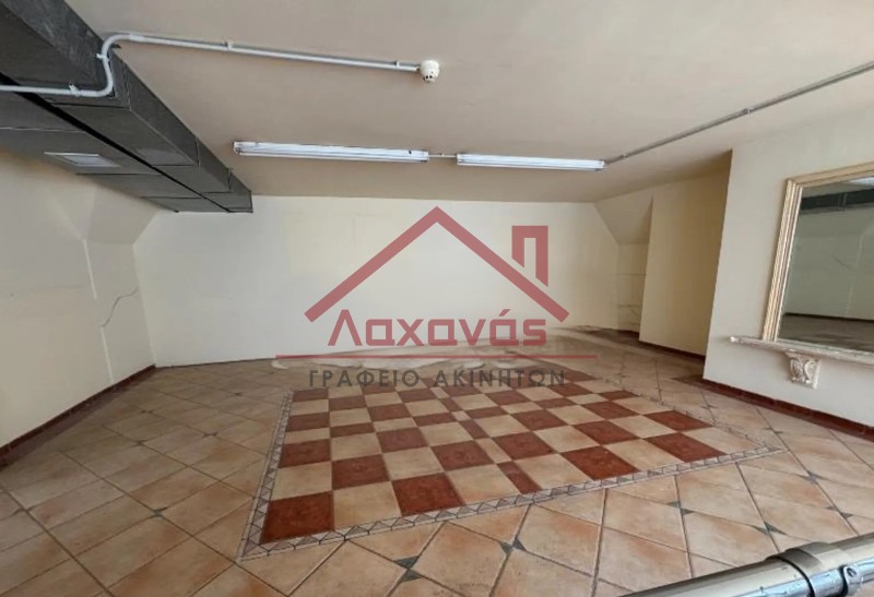 Επιχειρηματικό κτίριο 1.600 τ.μ. πρός ενοικίαση, Αθήνα - Νότια Προάστια, Ηλιούπολη