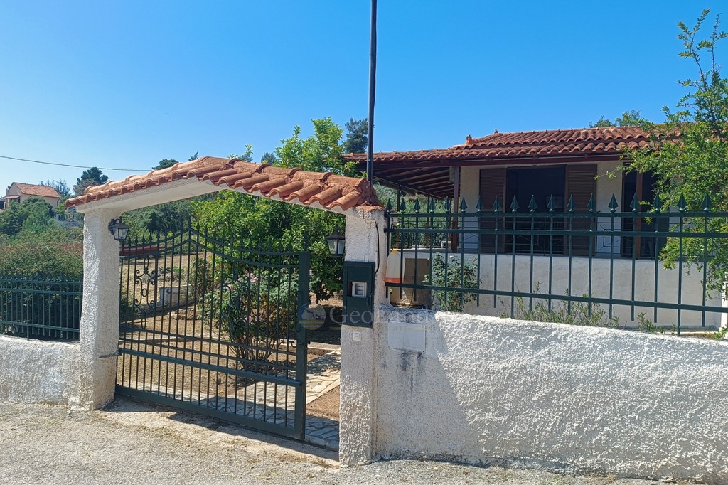 Μονοκατοικία 65 τ.μ. προς πώληση, Μπουζαίικα
