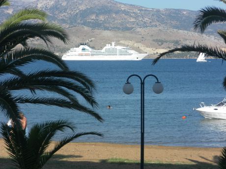 Ξενοδοχείο 1.700 τ.μ. για πώληση
