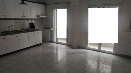 Apartment 68sqm for rent-Menemeni » Center