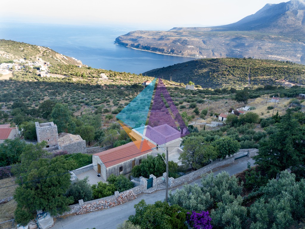 Μονοκατοικία 268 τ.μ. προς πώληση, Σωτήρας Οιτύλου