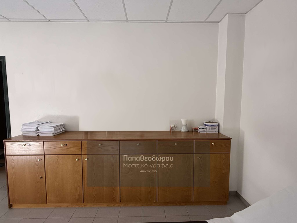 Office 83,40 sqm for rent, Achaia, Patra