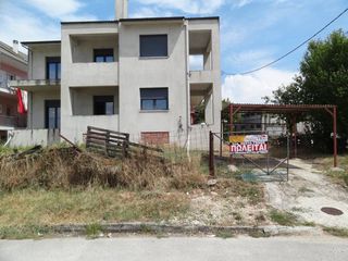 Συγκρότημα διαμερισμάτων 188 τ.μ. για πώληση