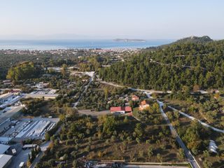 Βιομηχανικός χώρος 2.068 τ.μ. προς πώληση, Κέντρο Θάσου-thumb-4