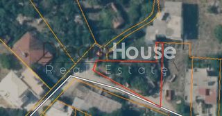 Land plot 300 sqm for sale