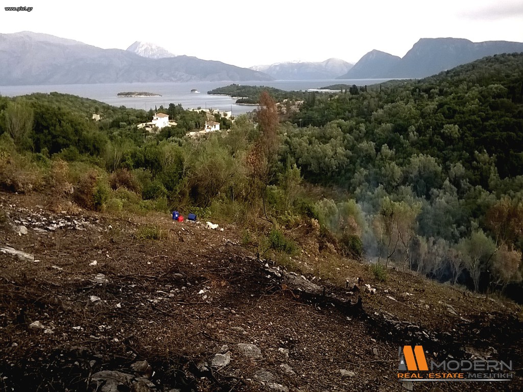 Αγροτεμάχια 6.501 τ.μ. προς πώληση, Μεγανήσι Λευκάδας