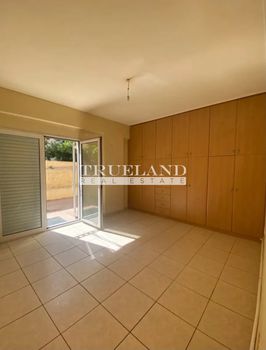 Maisonette 100sqm for sale-Sepolia - Skouze