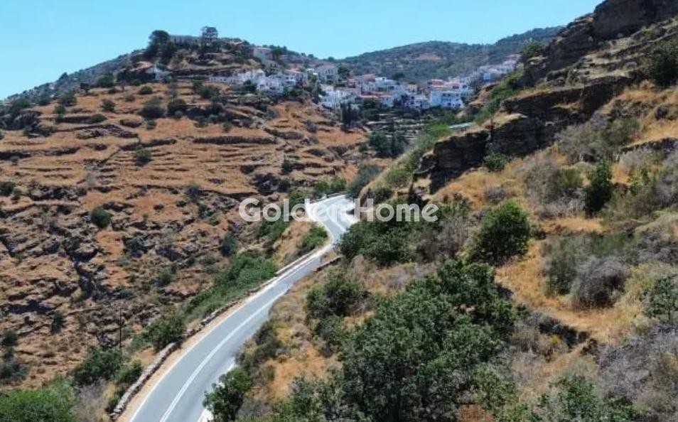 Αγροτεμάχια 8.000 τ.μ. προς πώληση, Ιουλίδα