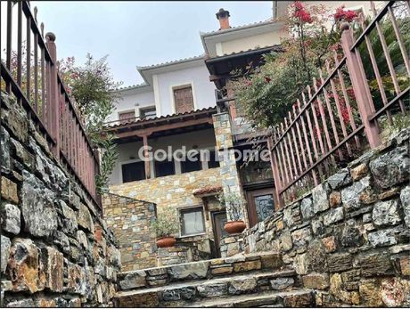 Μεζονέτα 208 τ.μ. πρός πώληση