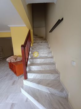 Maisonette 211 sqm for sale