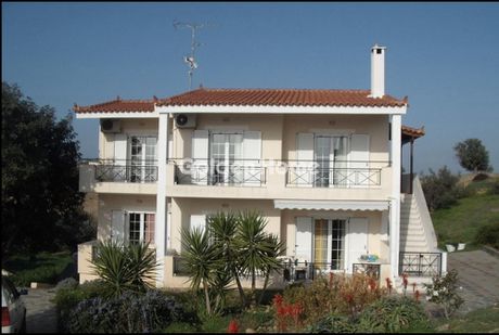 Μεζονέτα 130τ.μ. για πώληση-Κρανίδι » Κάμπος