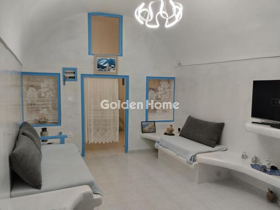 Detached home 100 sqm for sale, Cyclades, Santorini