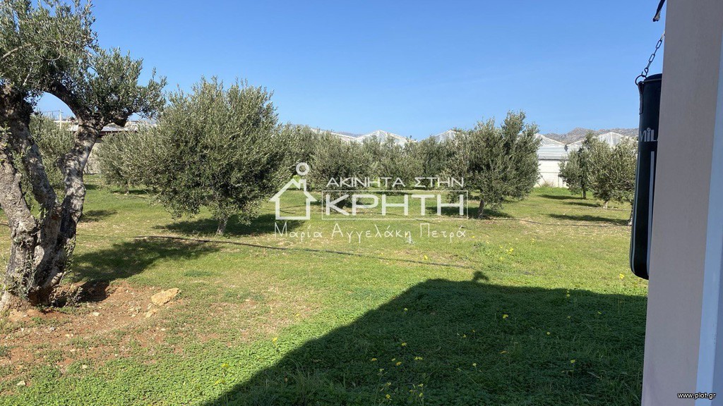 Συγκρότημα διαμερισμάτων 367 τ.μ. πρός πώληση, Ν. Λασιθίου, Ιεράπετρα