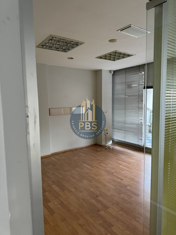 Γραφείο 80 τ.μ. πρός ενοικίαση, Αθήνα - Κέντρο, Εξάρχεια - Νεάπολη