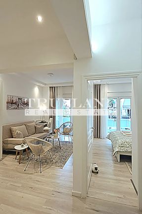 Apartment 51,75 sqm for sale, Athens - Center, Attiki