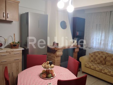 Διαμέρισμα 52τ.μ. για ενοικίαση-Πεύκα » Κέντρο