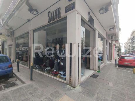 Store 450sqm for sale-Faliro