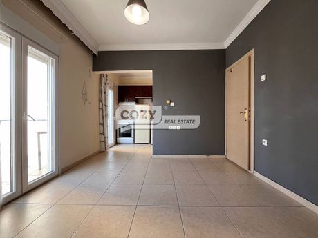Studio / γκαρσονιέρα 28τ.μ. για πώληση-Καμάρα