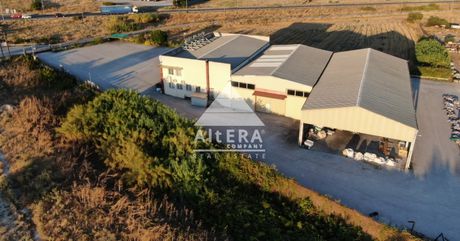 Business bulding 800sqm for sale-Lefkonas » Center