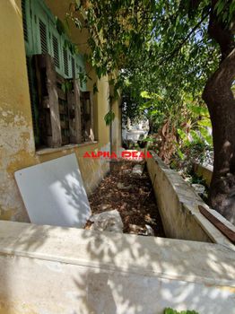 Land plot 110sqm for sale-Nikaia